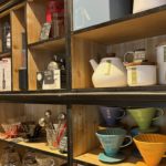 SAMPORs - KAFFEE - GESCHÄFT verkauft auch eine kleine Auswahl an Zubehör